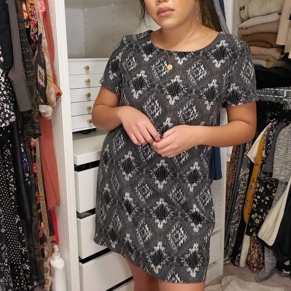 Shift Dress - Picture 3 of 5